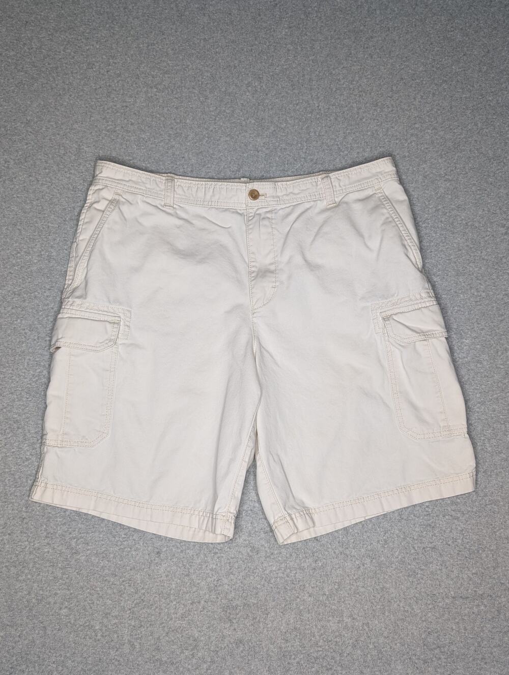 Izod Y2K Men's Cargo Shorts Size 38 Distressed Thick Canvas Skater Grunge White